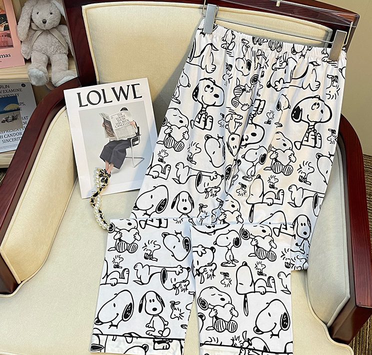 Sweet Cartoon Long-Sleeve Pyjama Set | Cosy Matching Sleepwear for Women